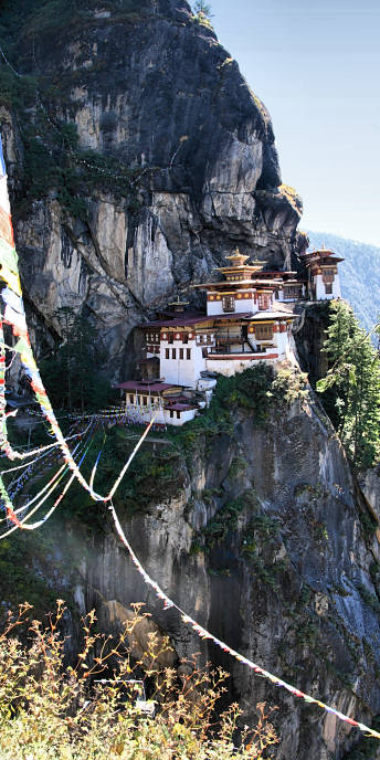 Bhutan_Paro_TigersNest_Plus_9429.jpg